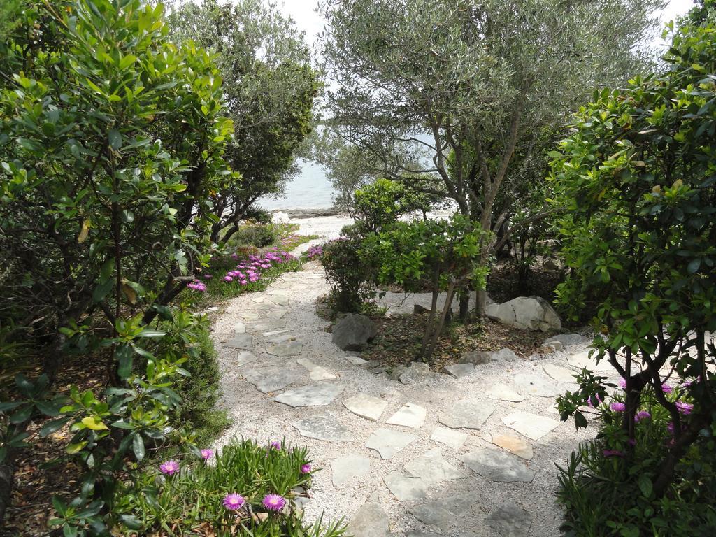 Apartments Grbin (Adults Only) Lumbarda Exterior foto